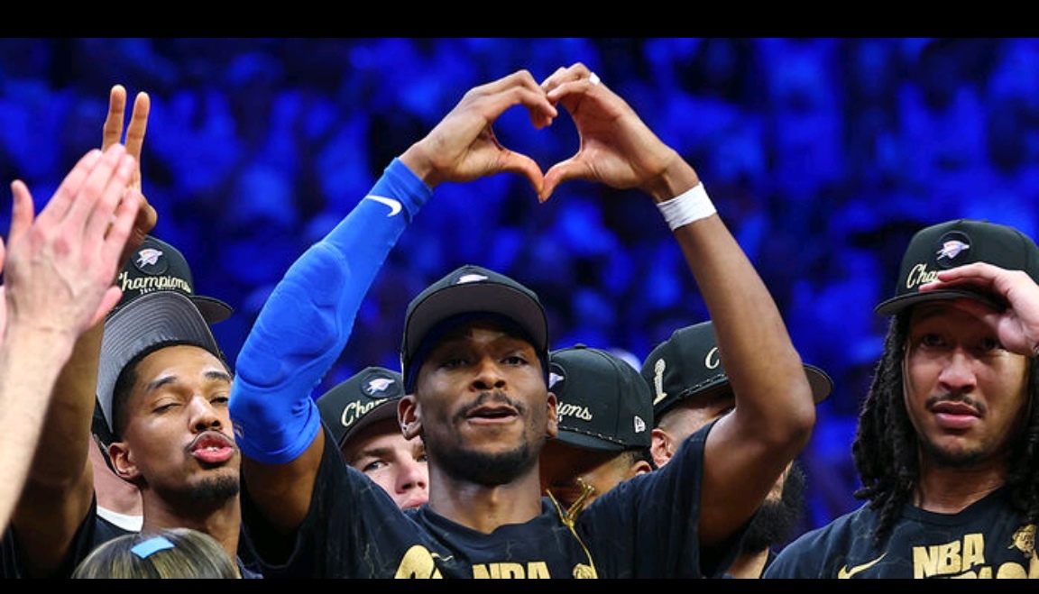 PG关于今夜突围战来临；圣安东尼奥马刺围绕国王杯更衣室发声；管理层满意；资深球员宣示担当的信息